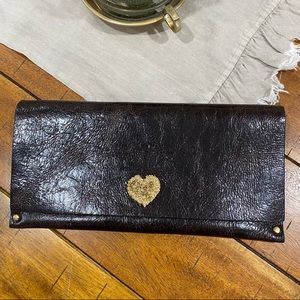 Moss Mills Because I Love U Clutch. Brown.